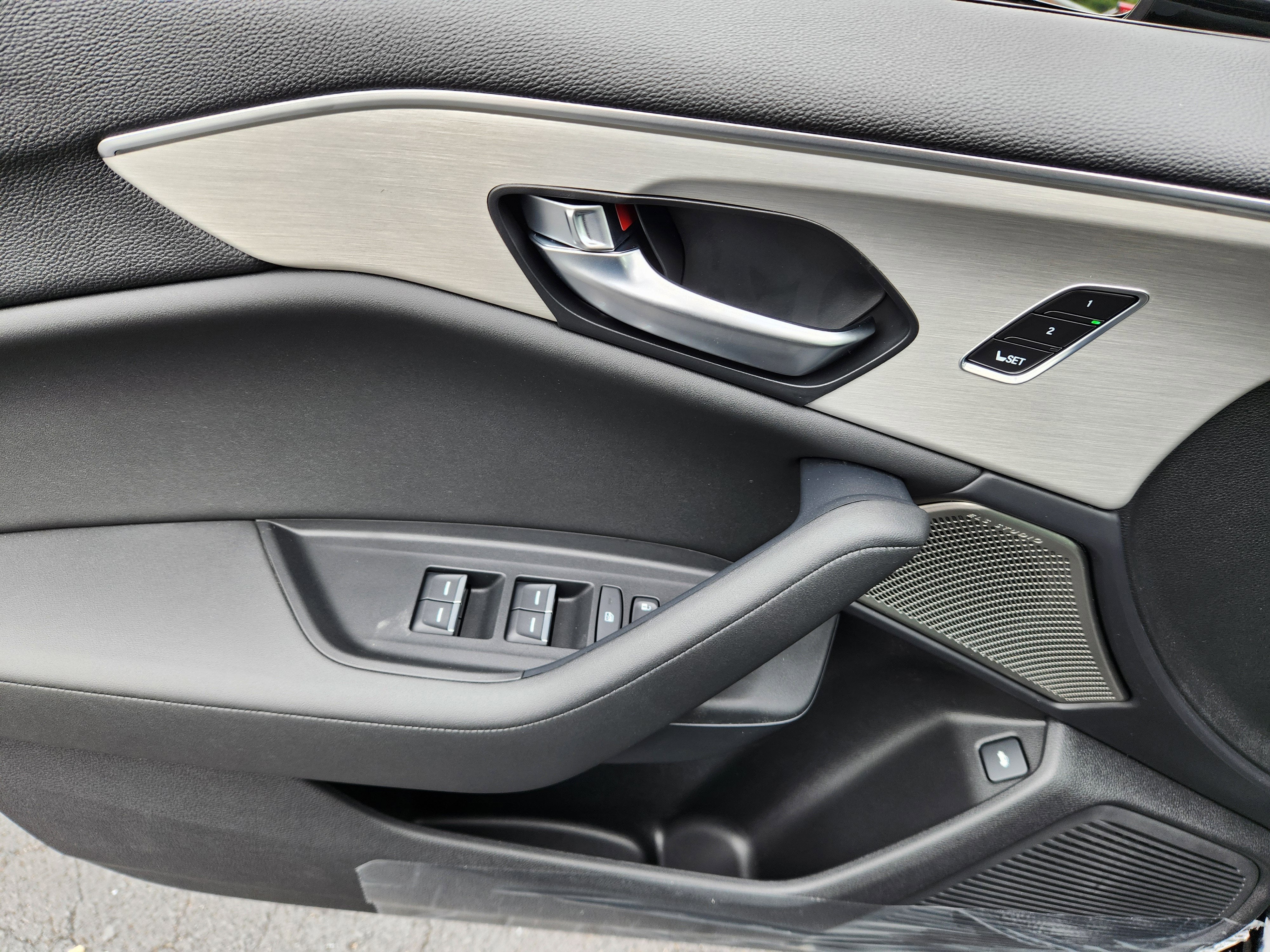 2025 Acura TLX w/Technology Package