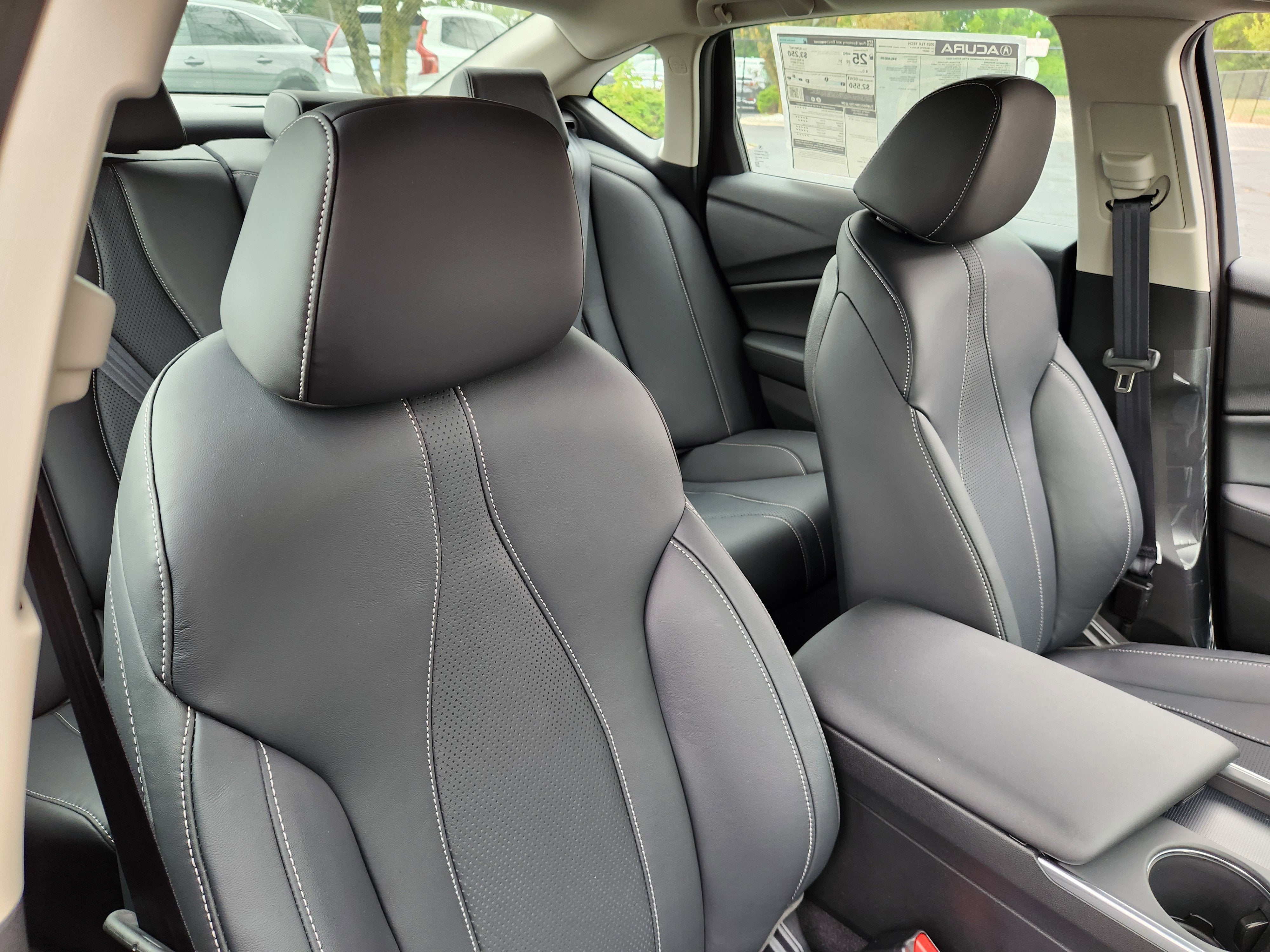 2025 Acura TLX w/Technology Package