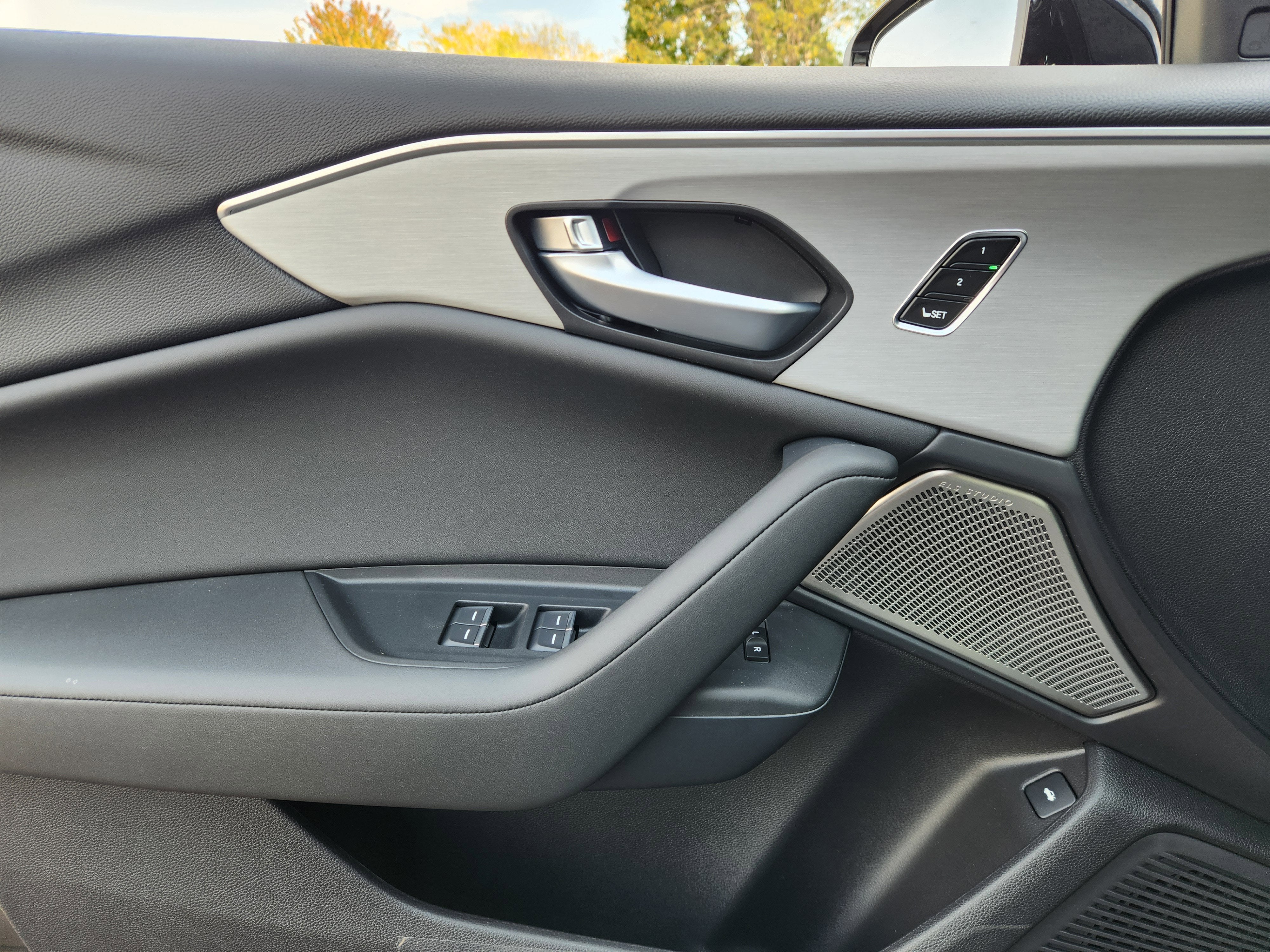 2025 Acura TLX w/Technology Package