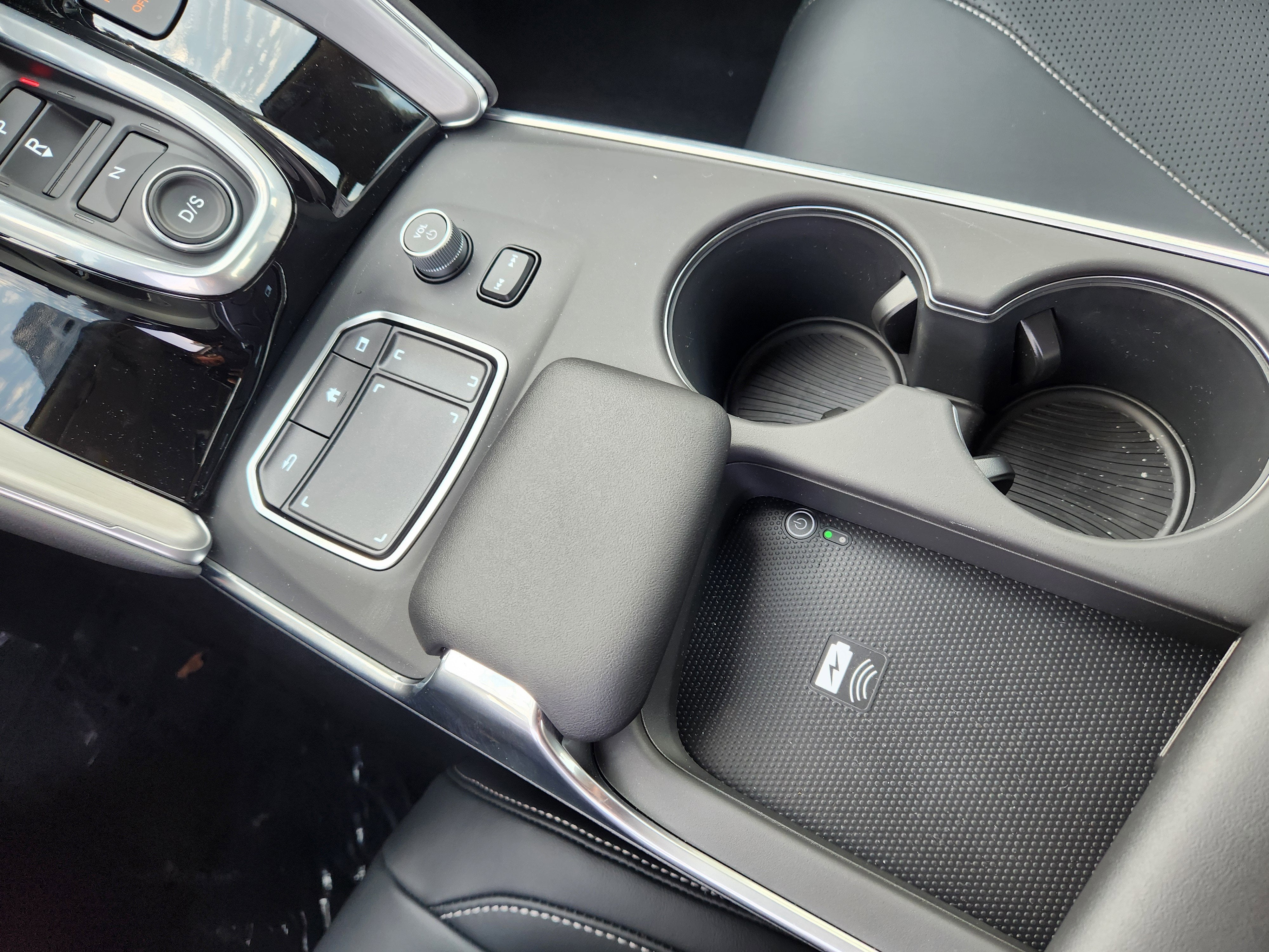 2025 Acura TLX w/Technology Package