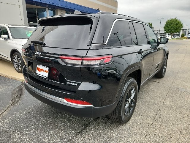 2023 Jeep Grand Cherokee Laredo X