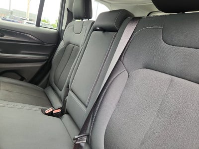2023 Jeep Grand Cherokee Laredo X