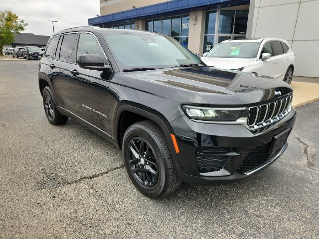 2023 Jeep Grand Cherokee Laredo X