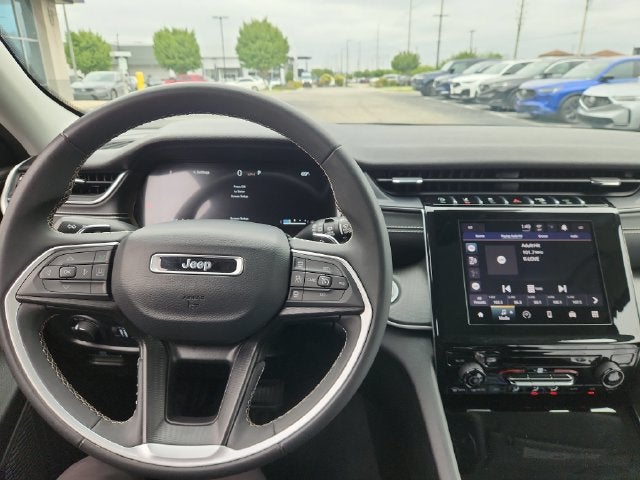 2023 Jeep Grand Cherokee Laredo X