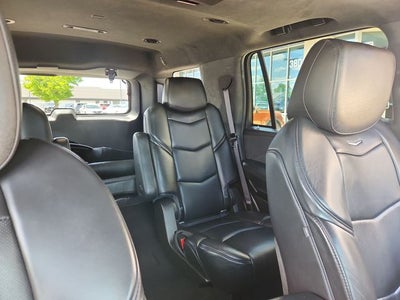 2017 Cadillac Escalade Platinum Edition