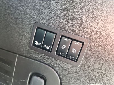2017 Cadillac Escalade Platinum Edition