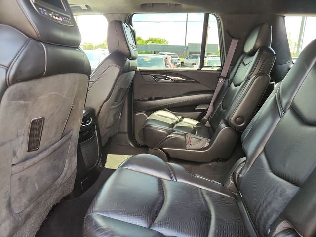 2017 Cadillac Escalade Platinum Edition