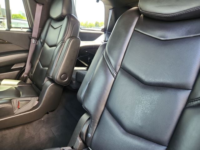 2017 Cadillac Escalade Platinum Edition