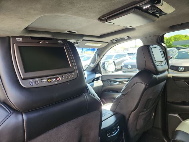 2017 Cadillac Escalade Platinum Edition