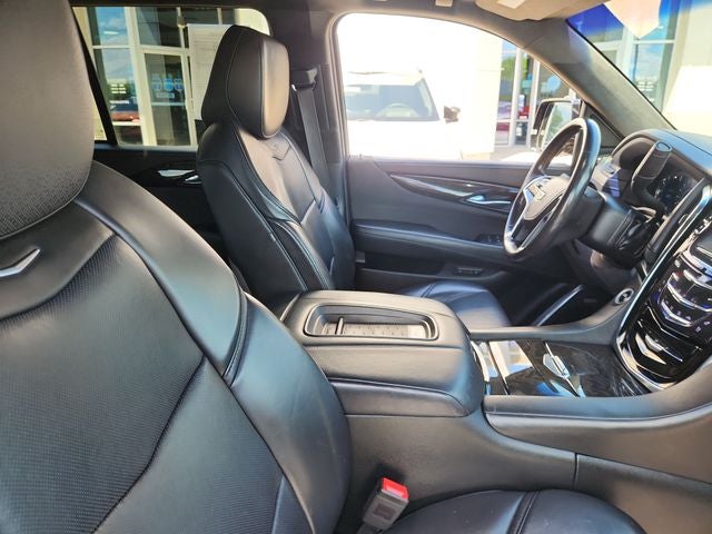 2017 Cadillac Escalade Platinum Edition