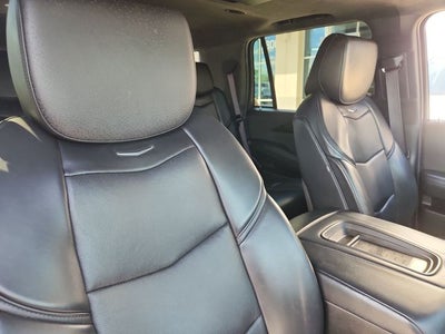 2017 Cadillac Escalade Platinum Edition