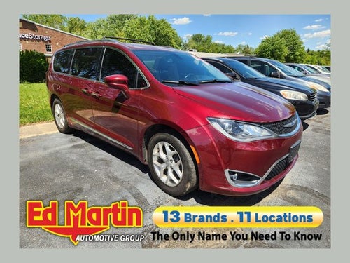 2020 Chrysler Pacifica Touring L