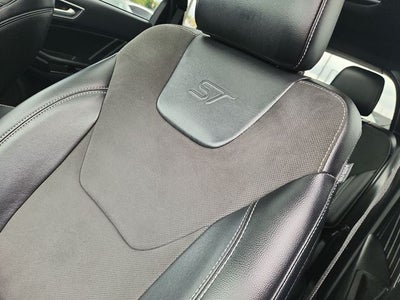 2022 Ford Edge ST