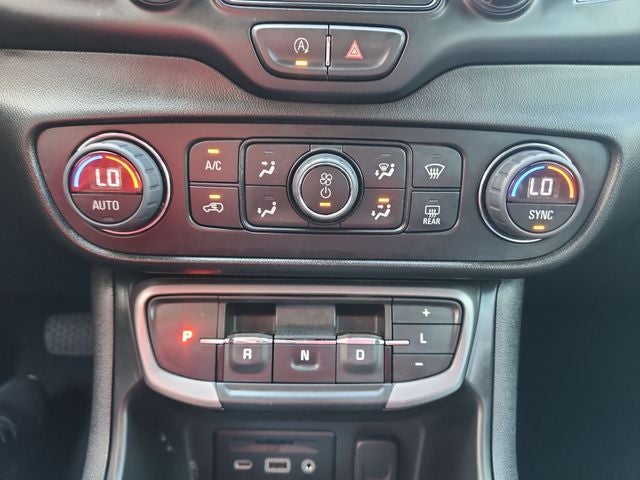 2023 GMC Terrain AT4