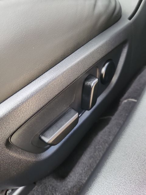 2024 Mazda CX-30 Premium - Photo 16