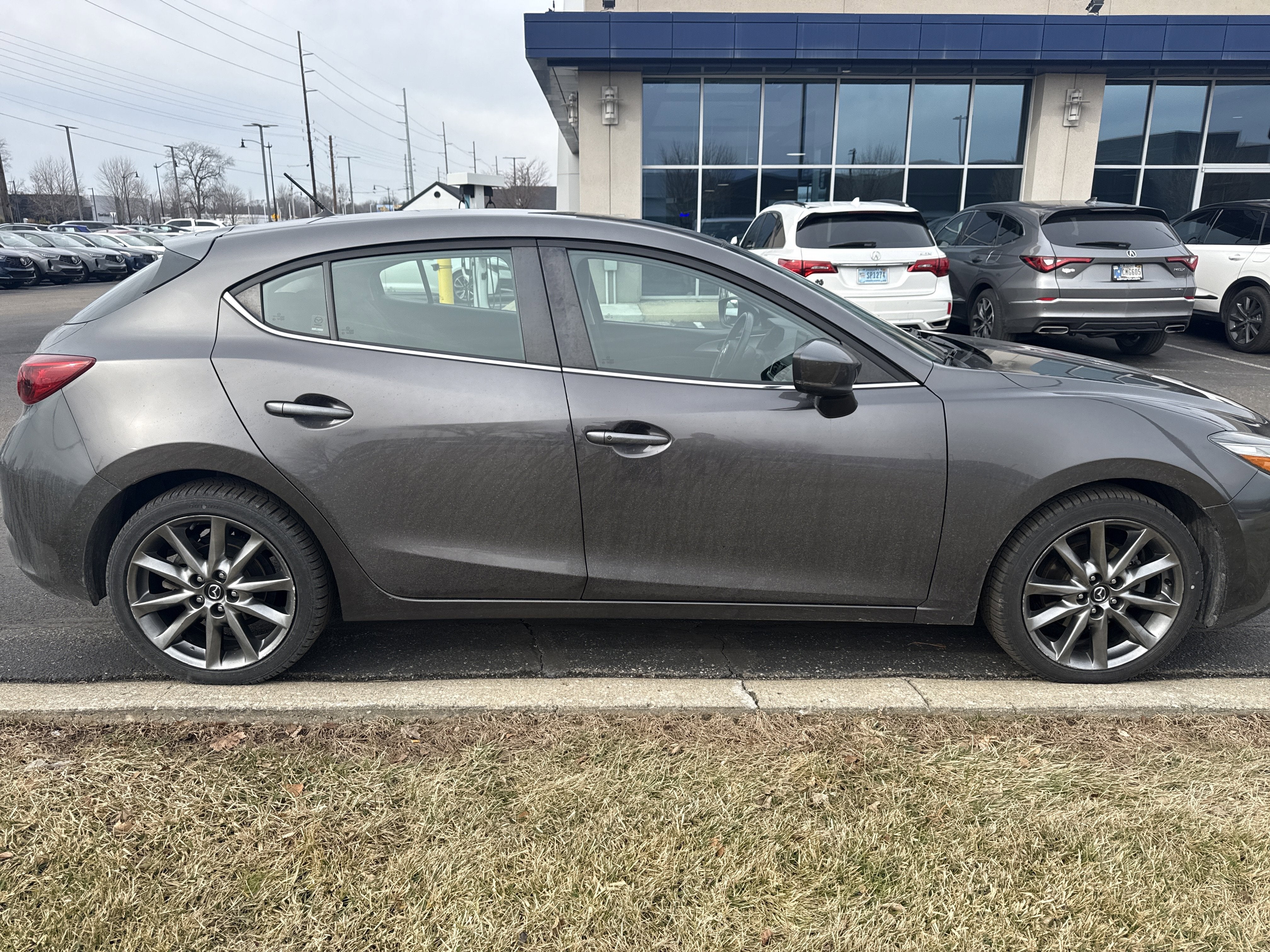 2018 Mazda Mazda3 5-Door Touring