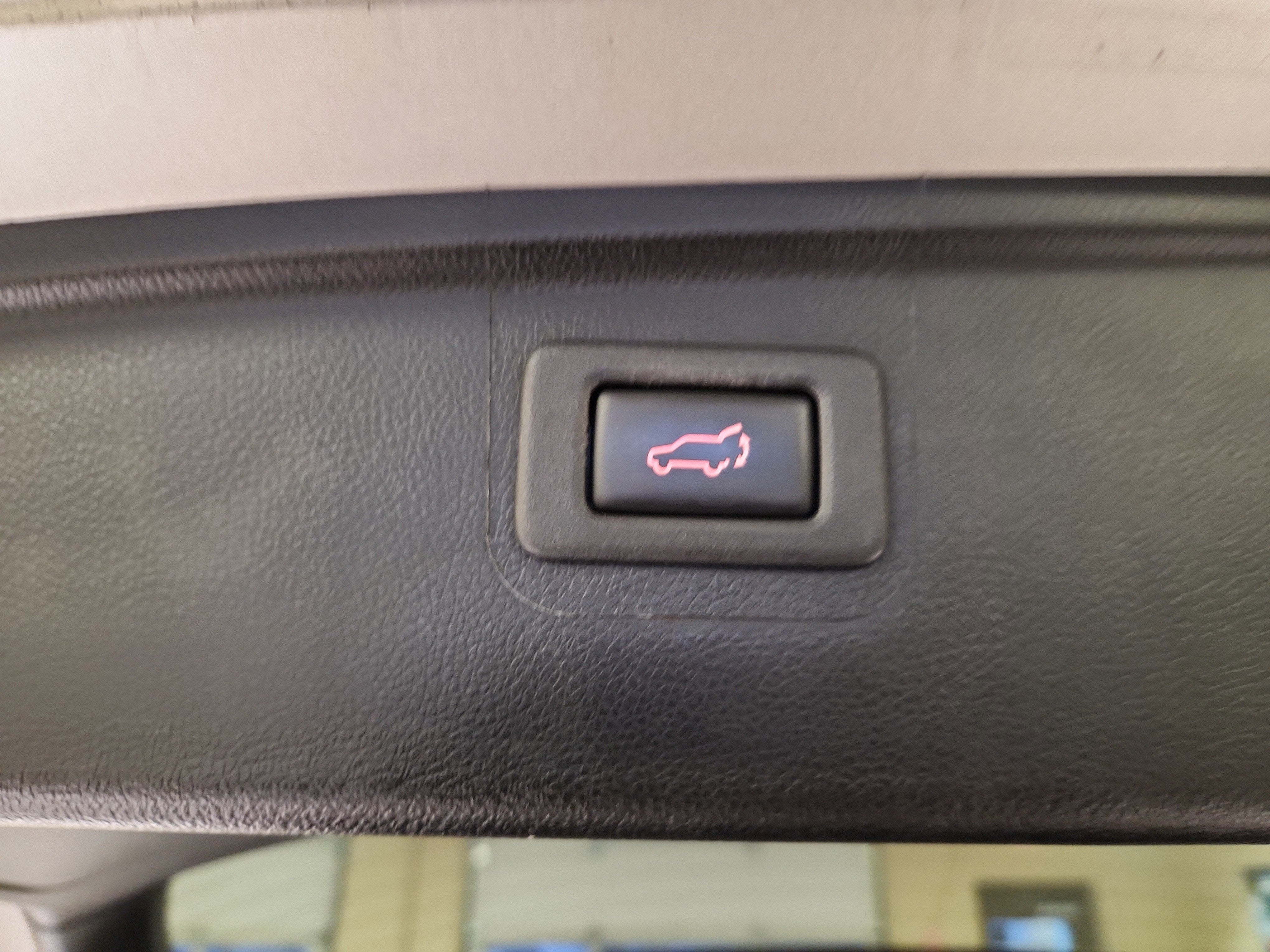 2018 Subaru Outback Premium