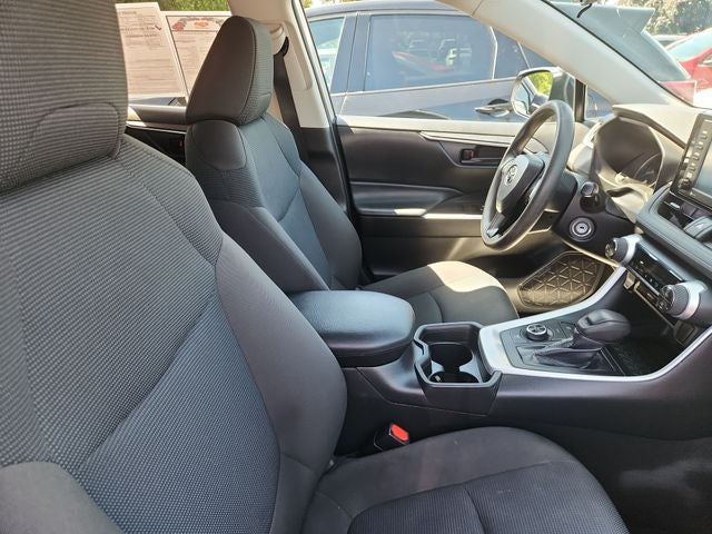 2021 Toyota RAV4 Hybrid LE