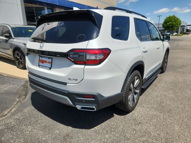 2023 Honda Pilot Elite