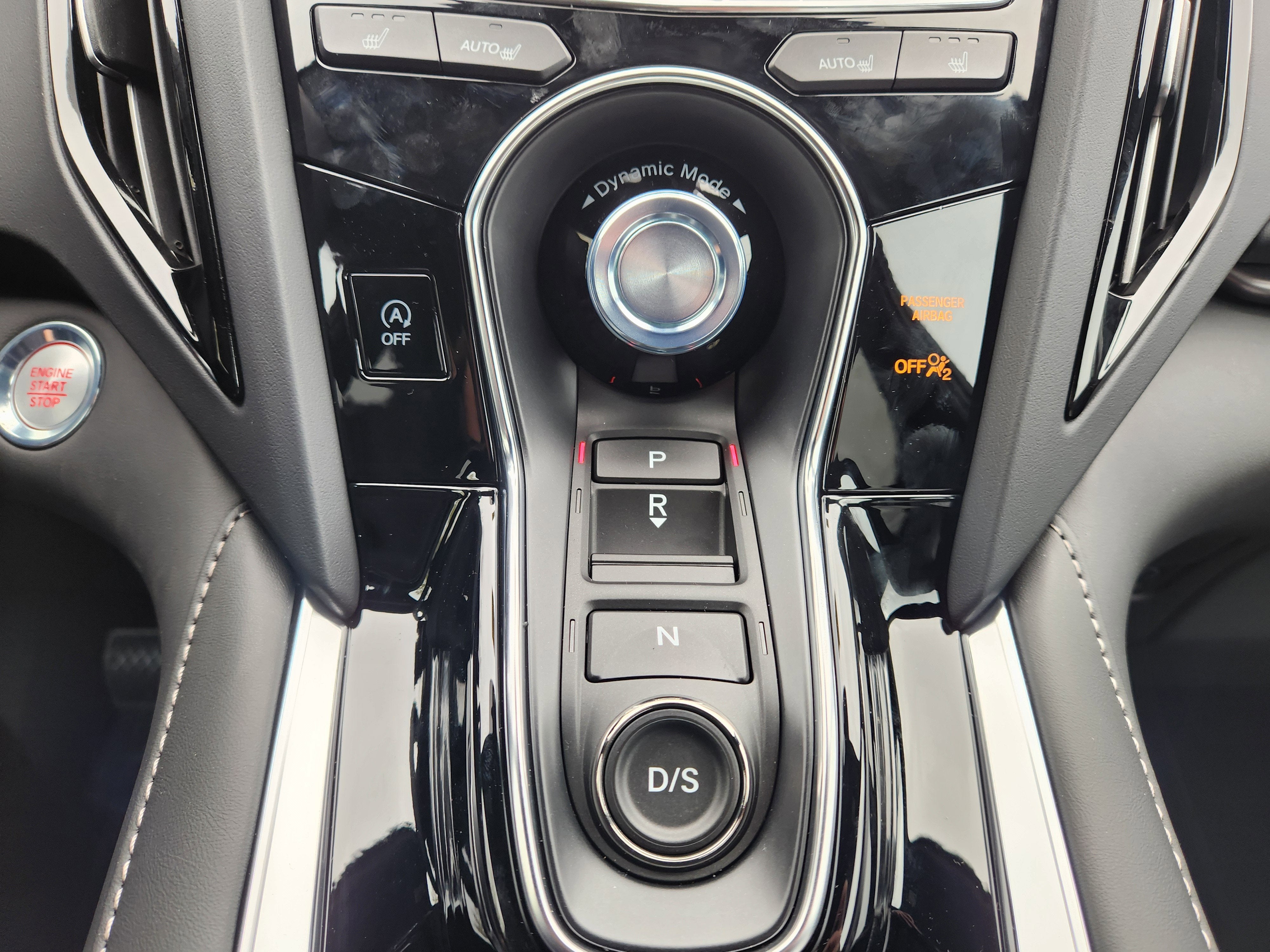 2025 Acura RDX 4DR SH-AWD