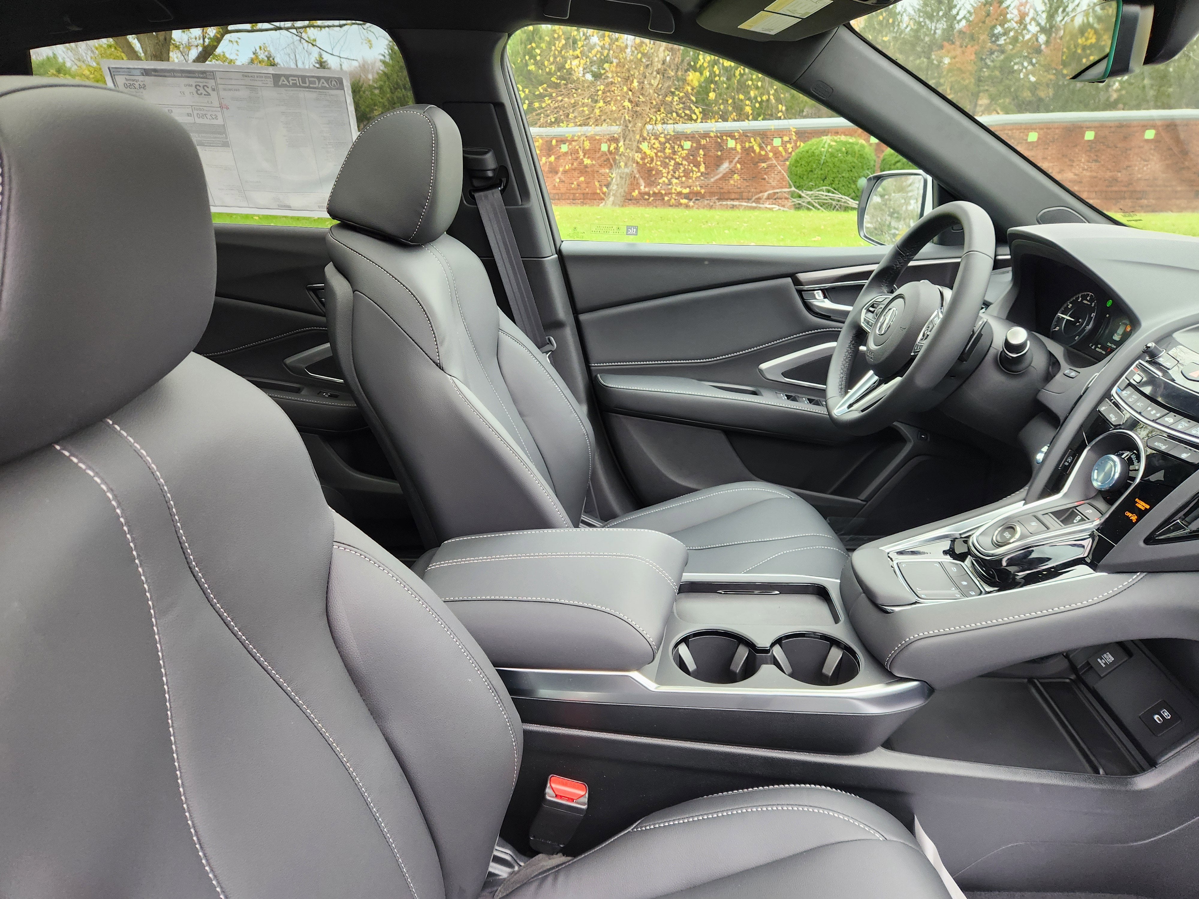 2025 Acura RDX 4DR SH-AWD