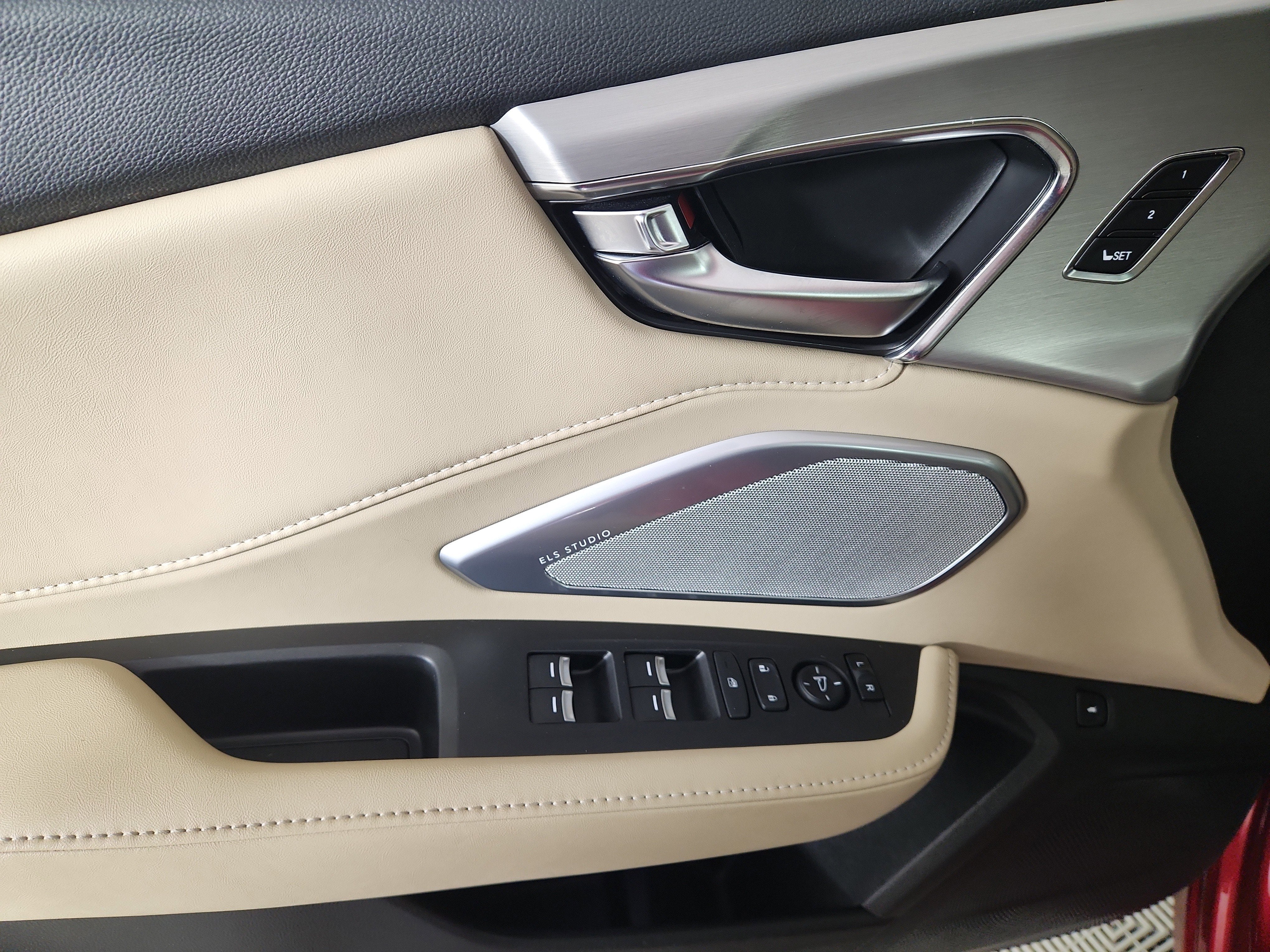 2023 Acura RDX with Technology Package