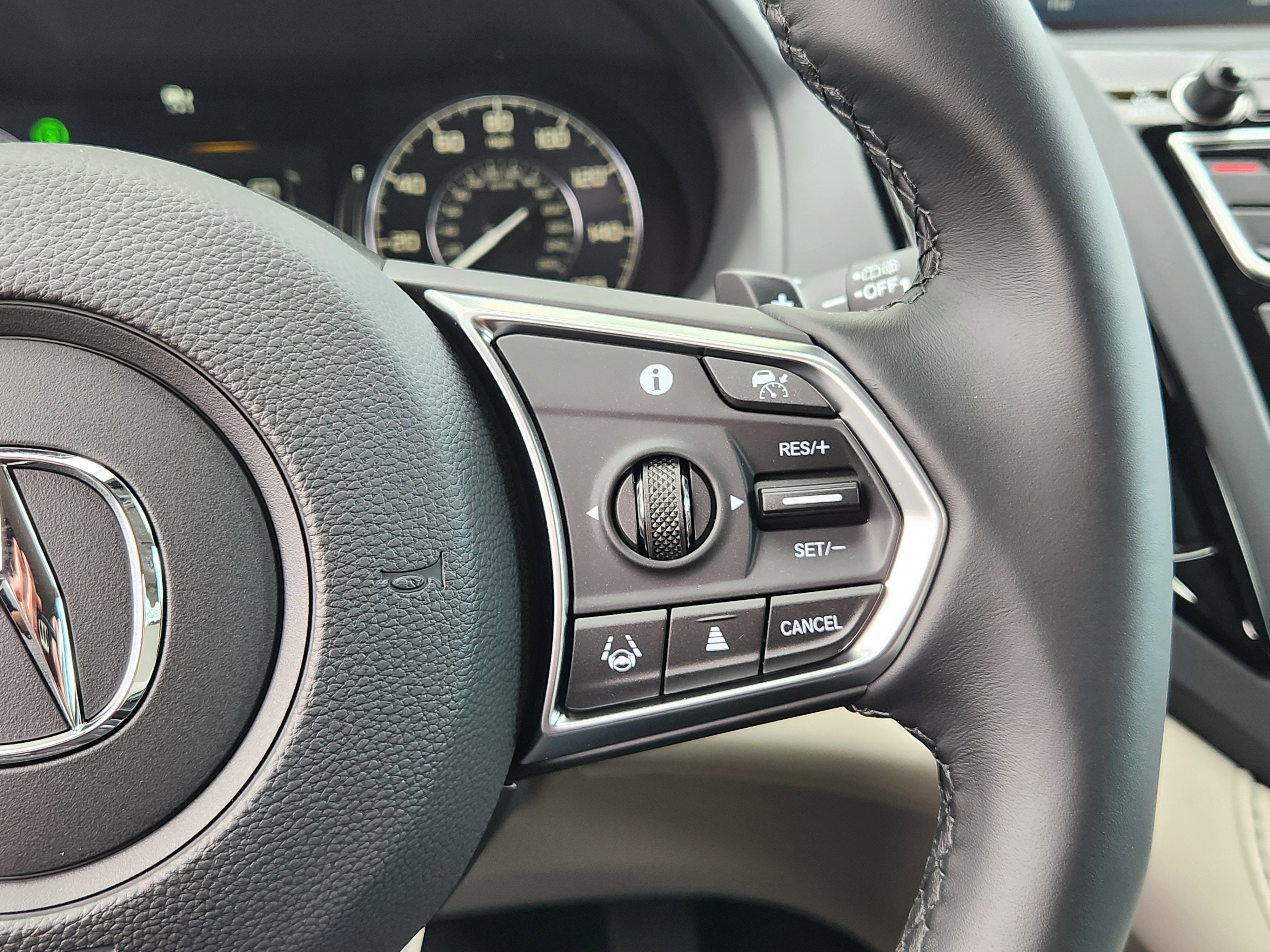 2025 Acura RDX 4DR SH-AWD TECH PKG