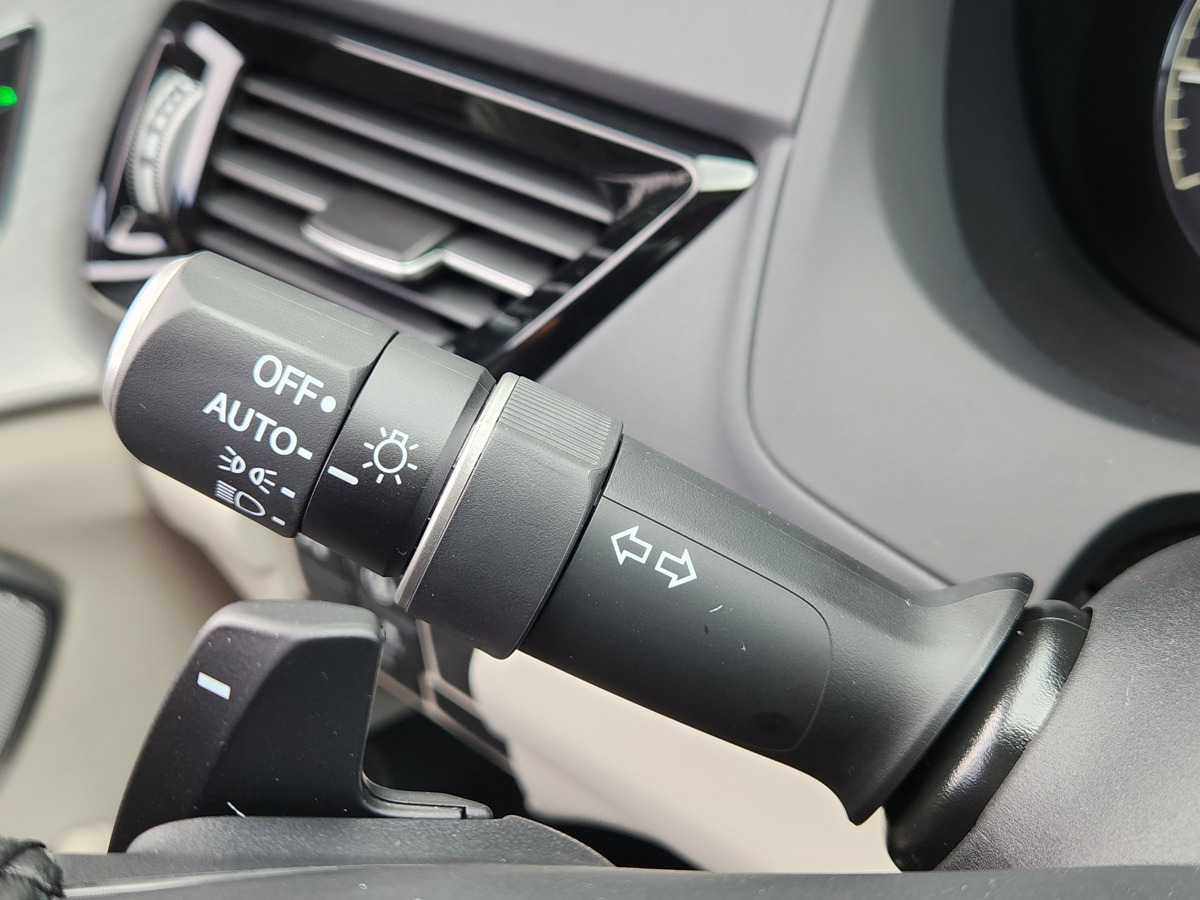 2025 Acura RDX 4DR SH-AWD TECH PKG