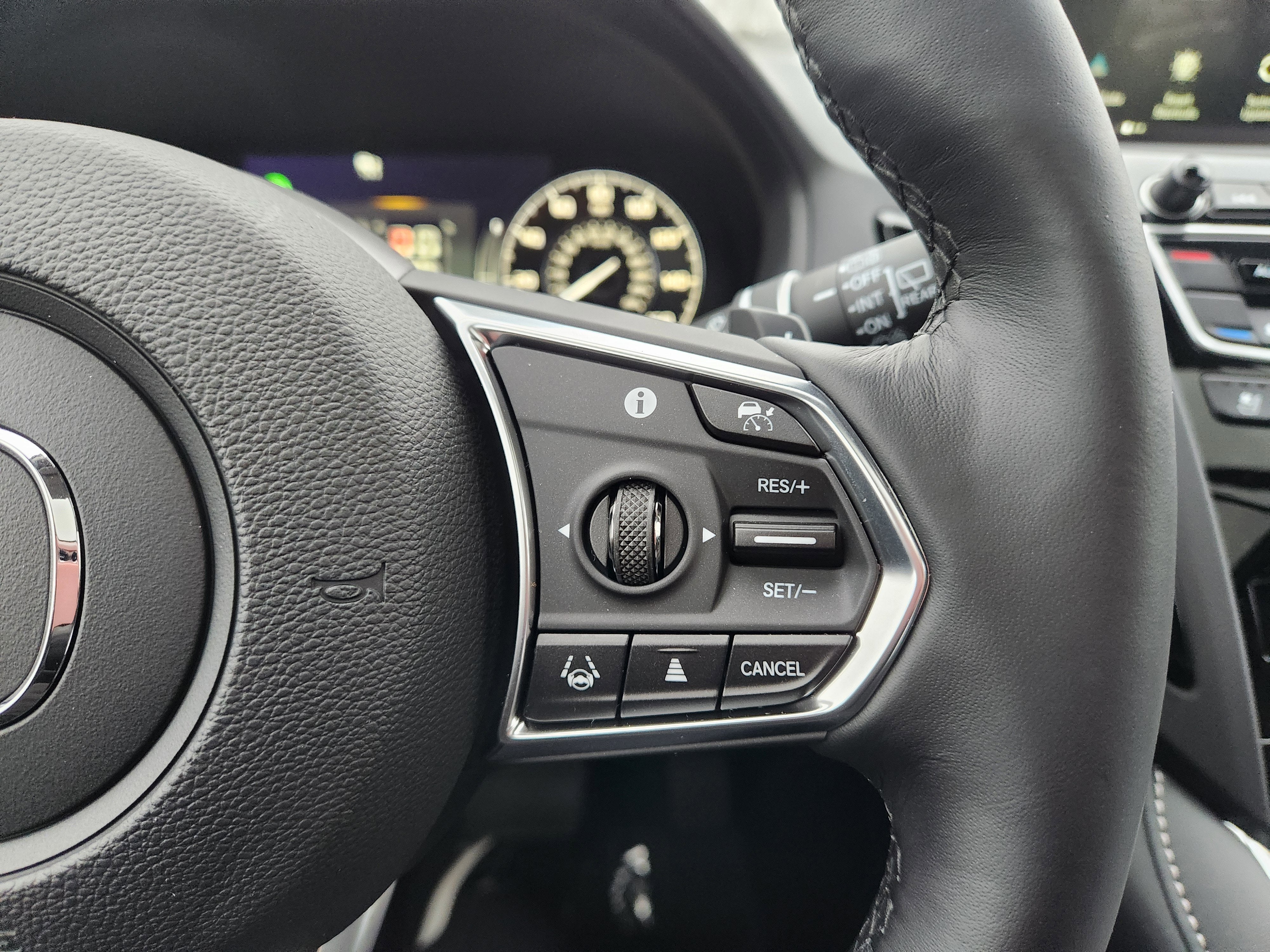 2026 Acura RDX 4DR SH-AWD ADVAN PKG