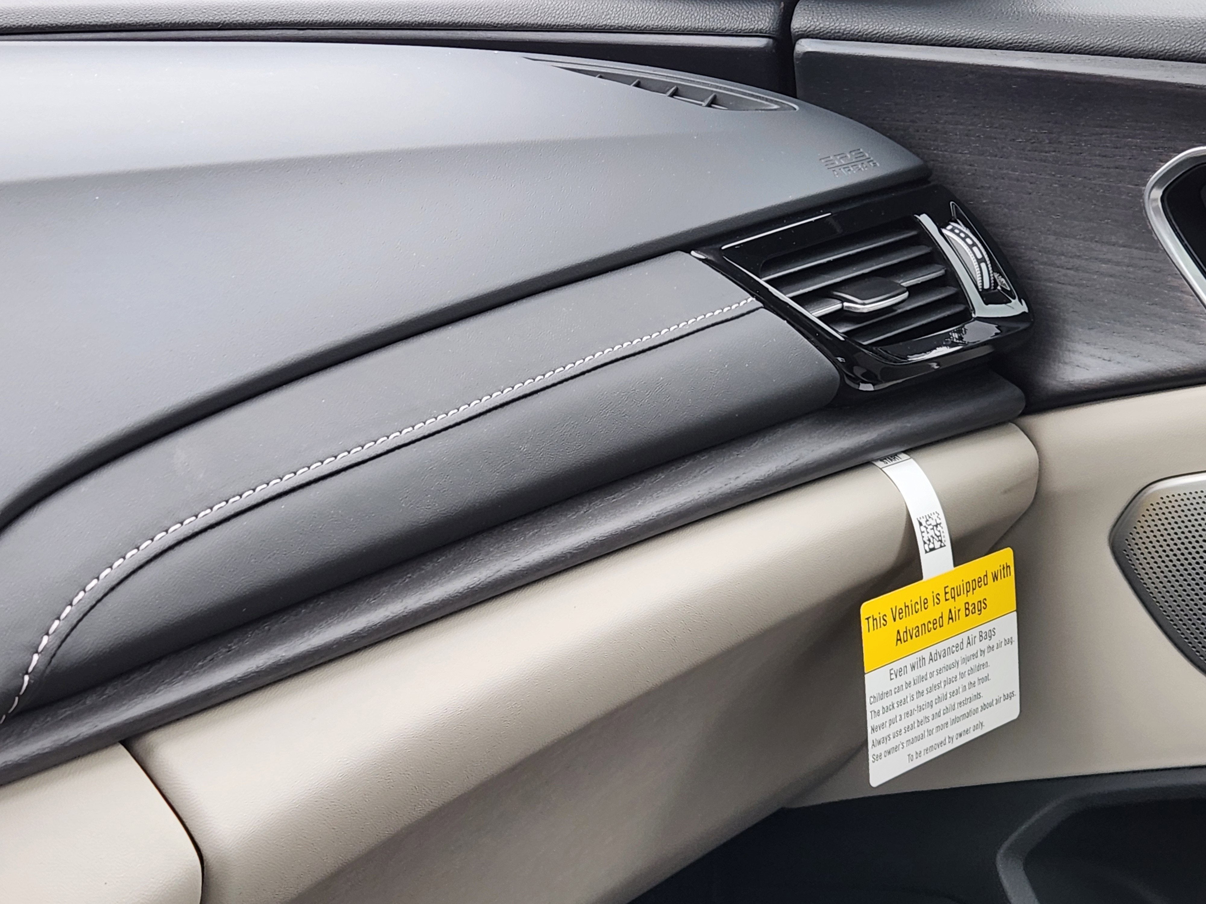 2025 Acura RDX w/Advance Package