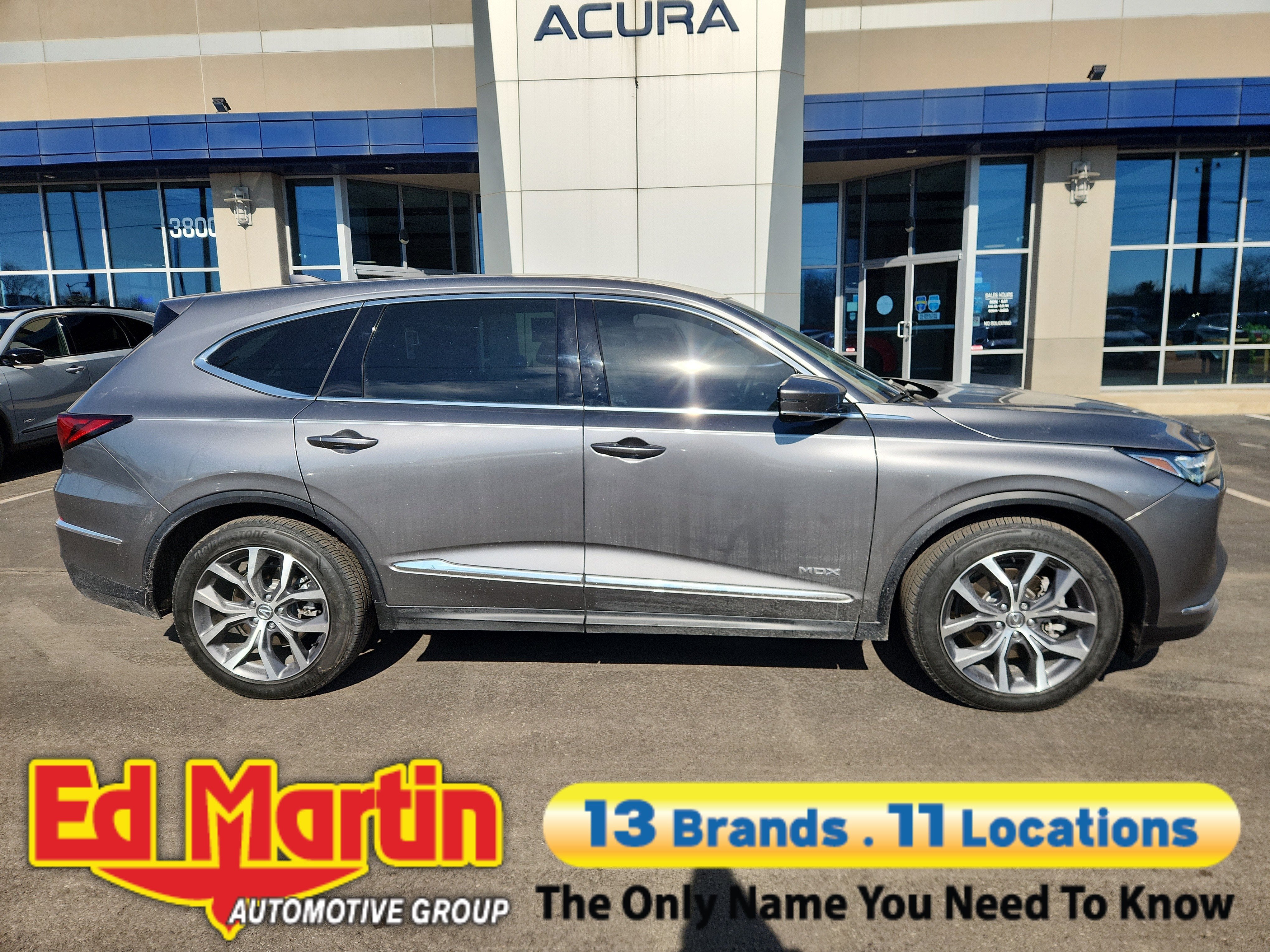 2023 Acura MDX with Technology Package