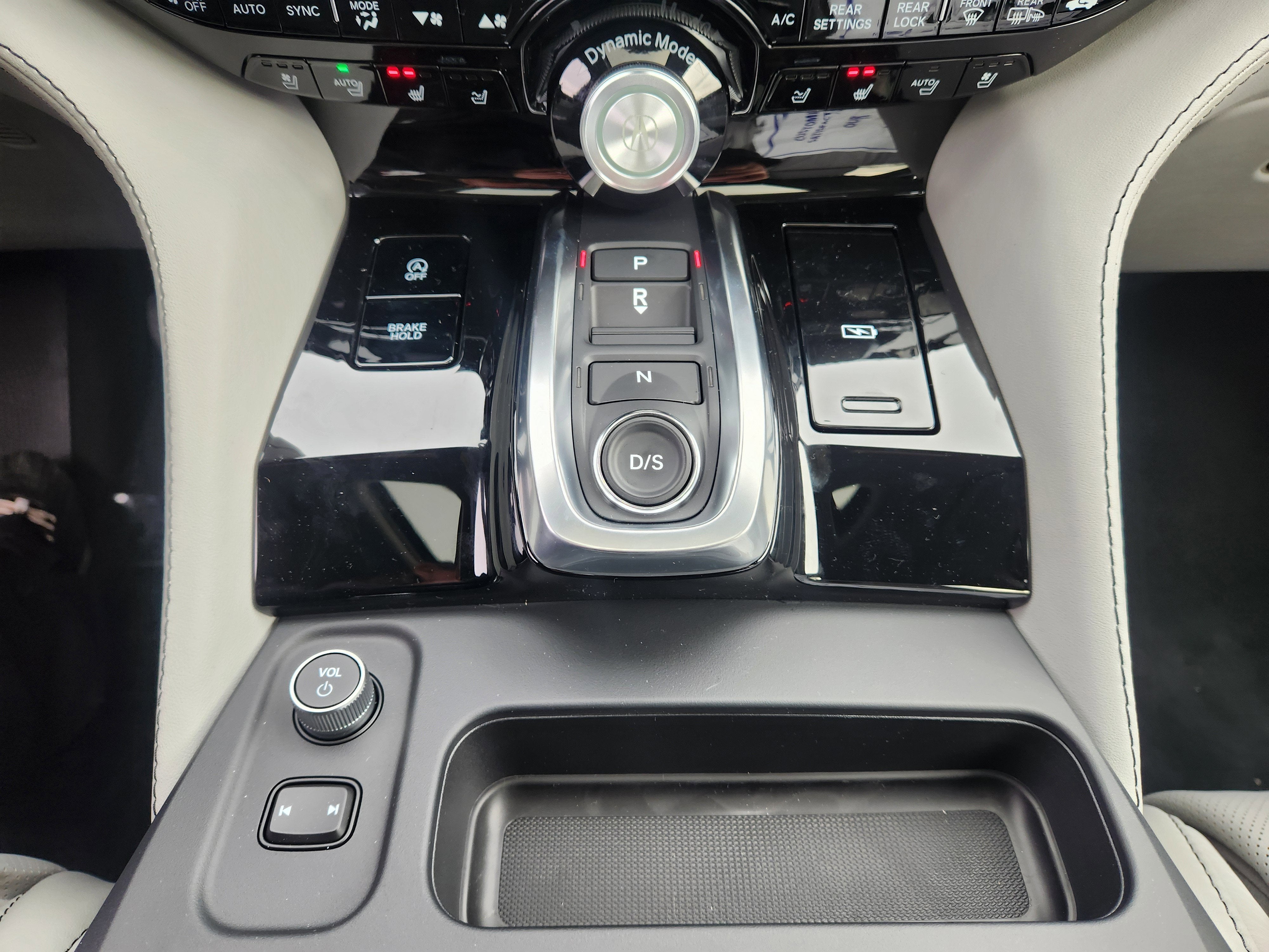 2026 Acura MDX 4DR SH-AWD ADVANCE