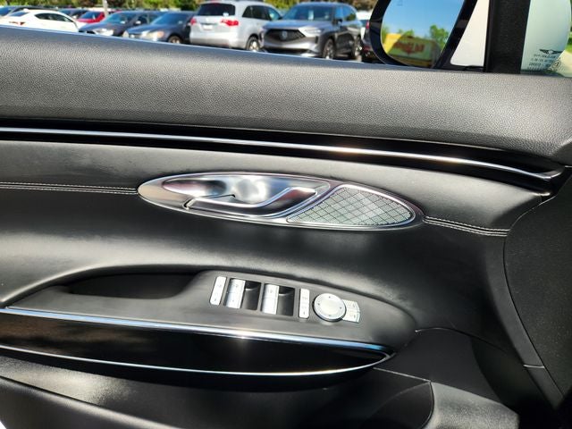 2025 Genesis GV70 2.5T