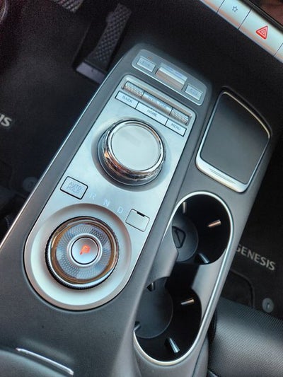 2025 Genesis GV70 2.5T