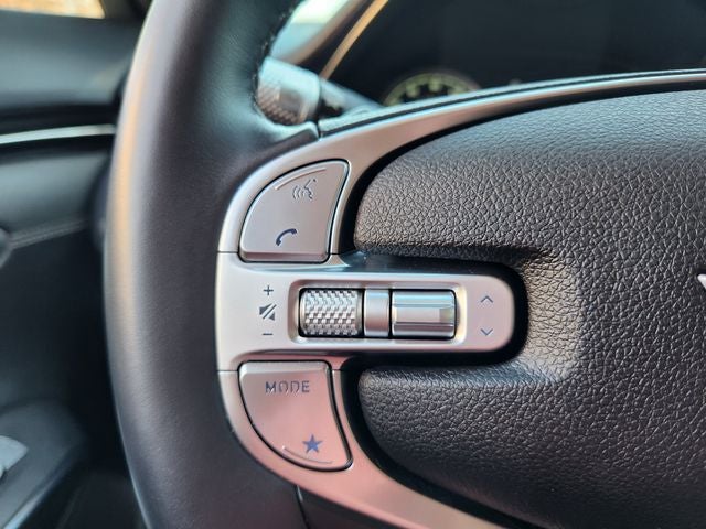 2025 Genesis GV70 2.5T