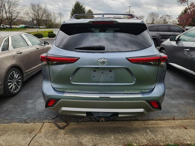 2021 Toyota Highlander Platinum