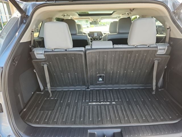 2020 Toyota Highlander Platinum