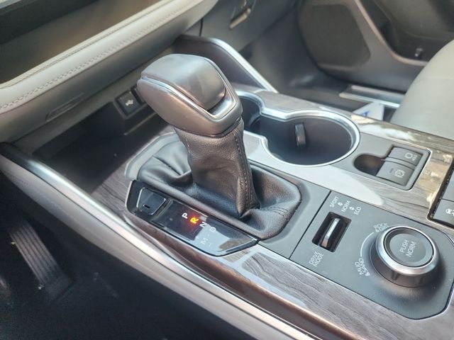 2020 Toyota Highlander Platinum