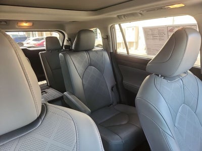 2020 Toyota Highlander Platinum