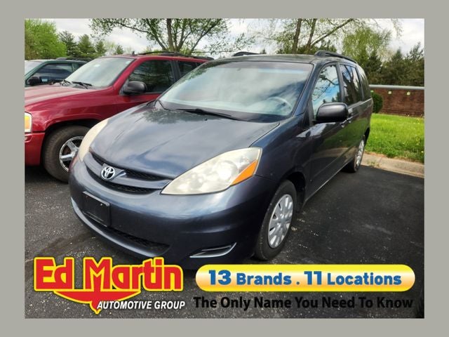 2010 Toyota Sienna LE