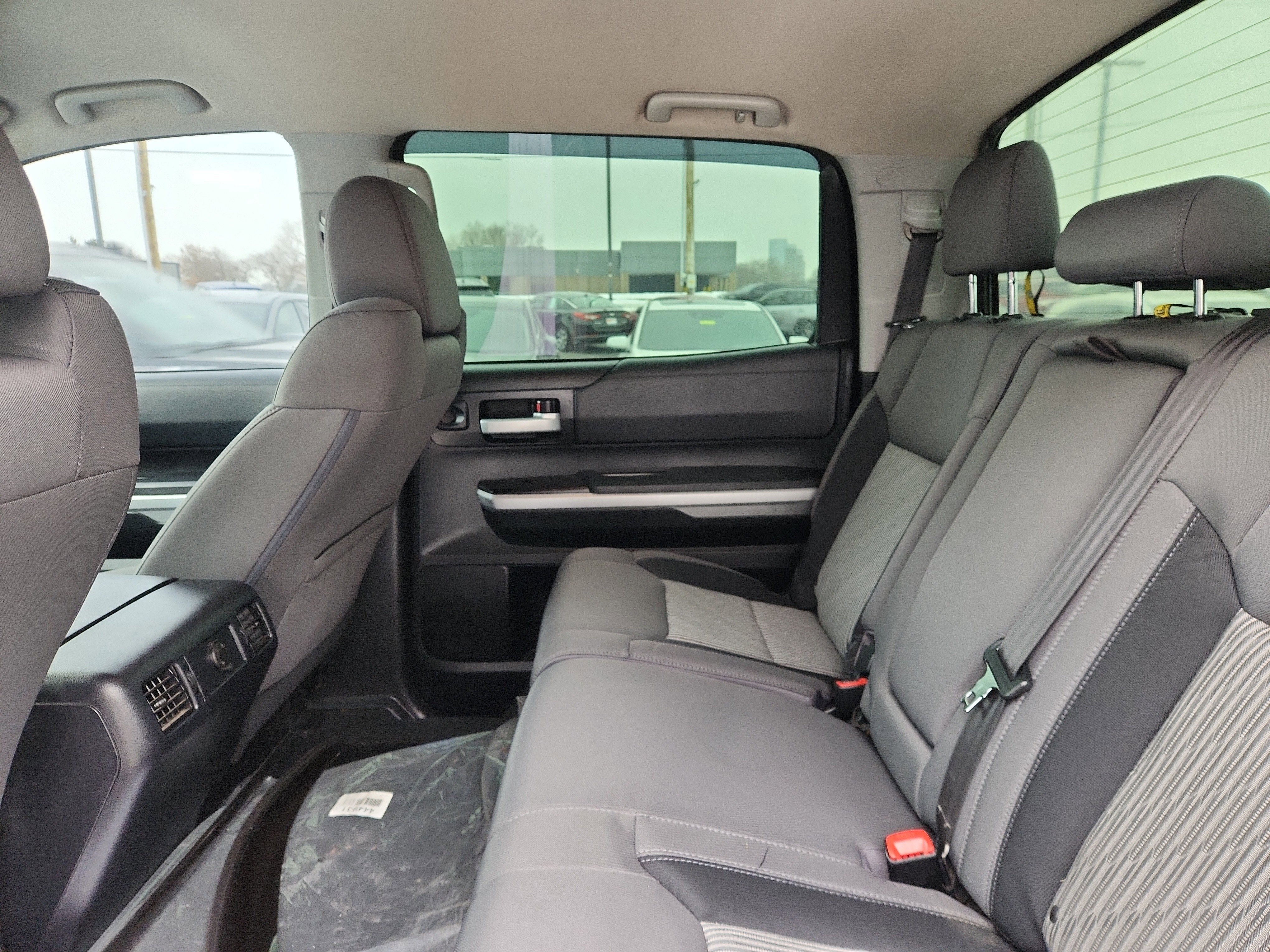 2017 Toyota Tundra 4WD SR5