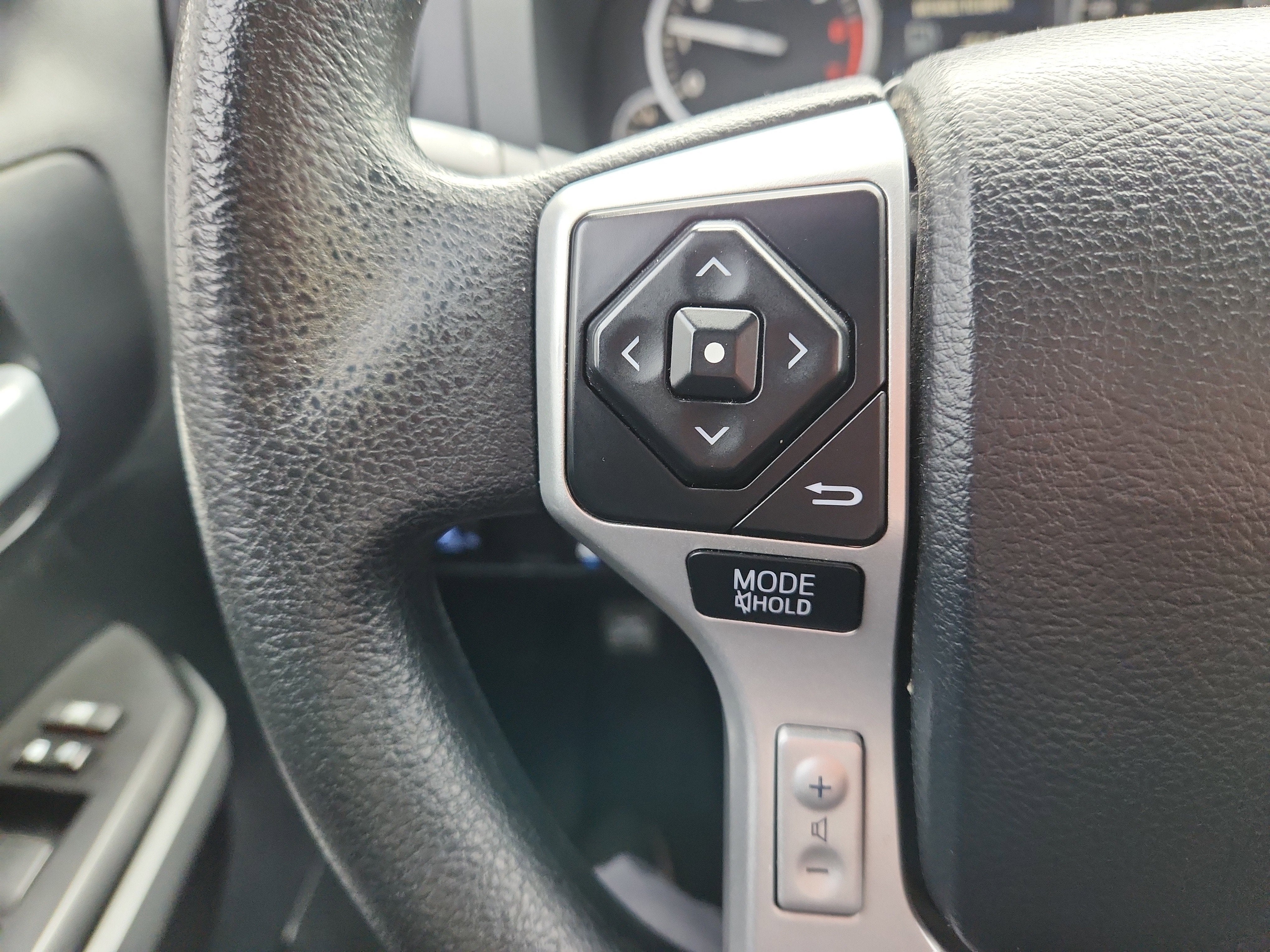 2017 Toyota Tundra 4WD SR5