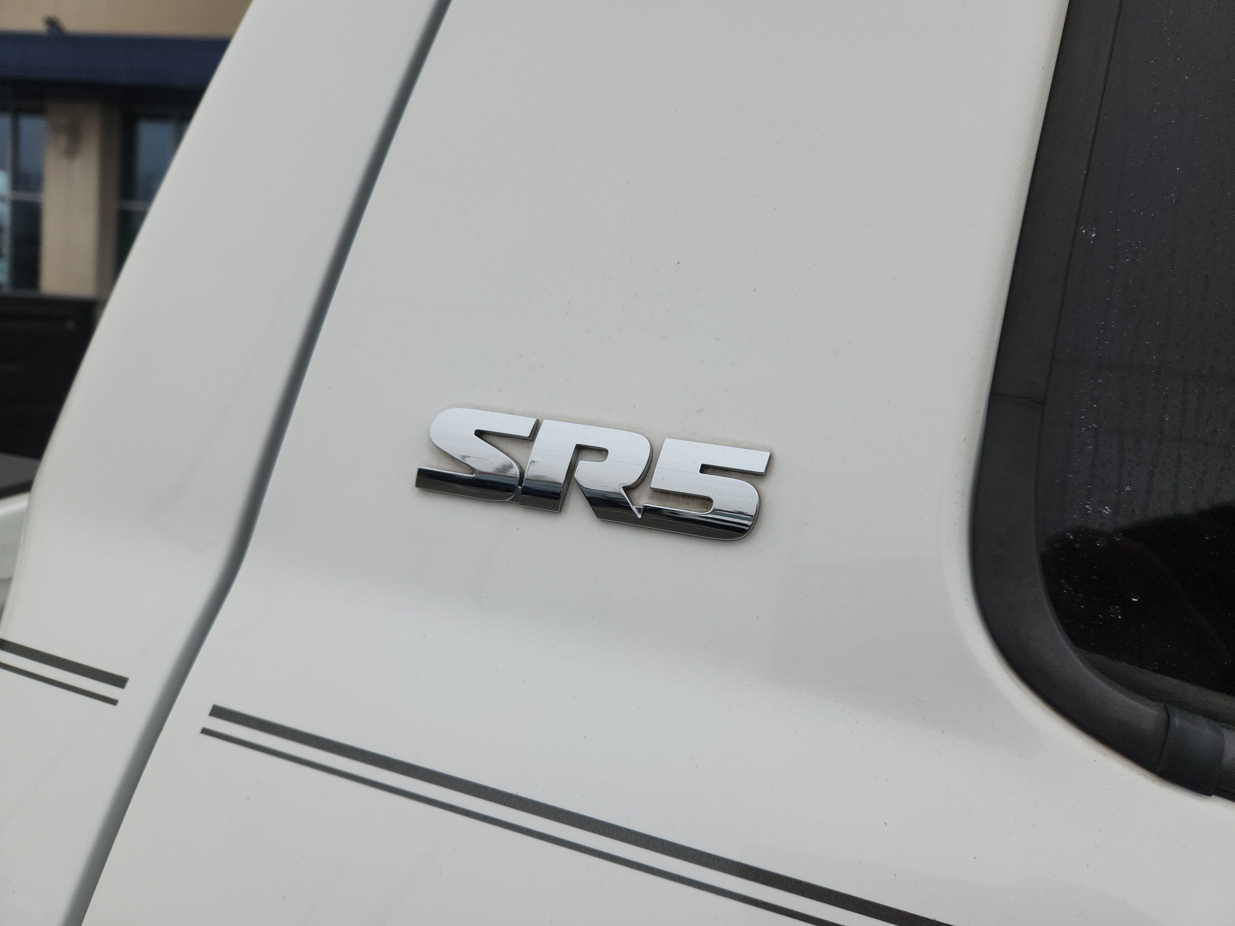 2017 Toyota Tundra 4WD SR5