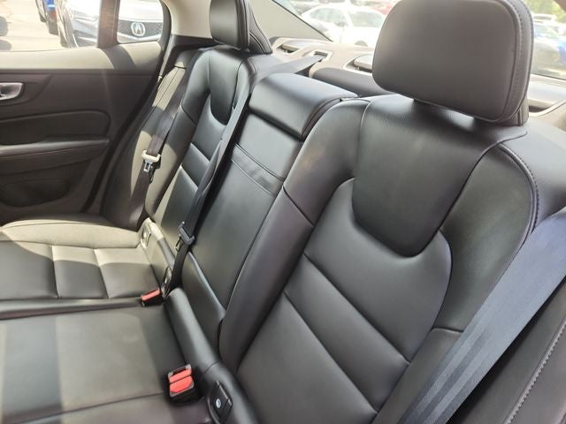 2024 Volvo S60 B5 Core Dark Theme