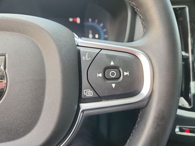 2024 Volvo S60 B5 Core Dark Theme