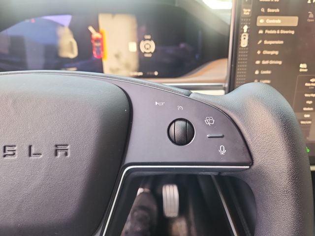 2023 Tesla Model X Standard Range
