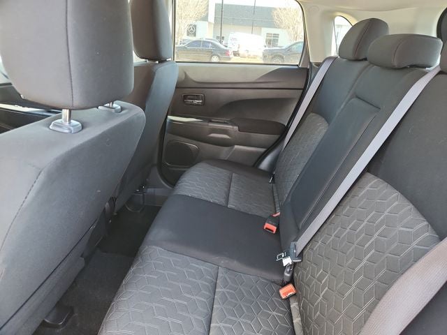 2025 Mitsubishi Outlander Sport 2.0 ES