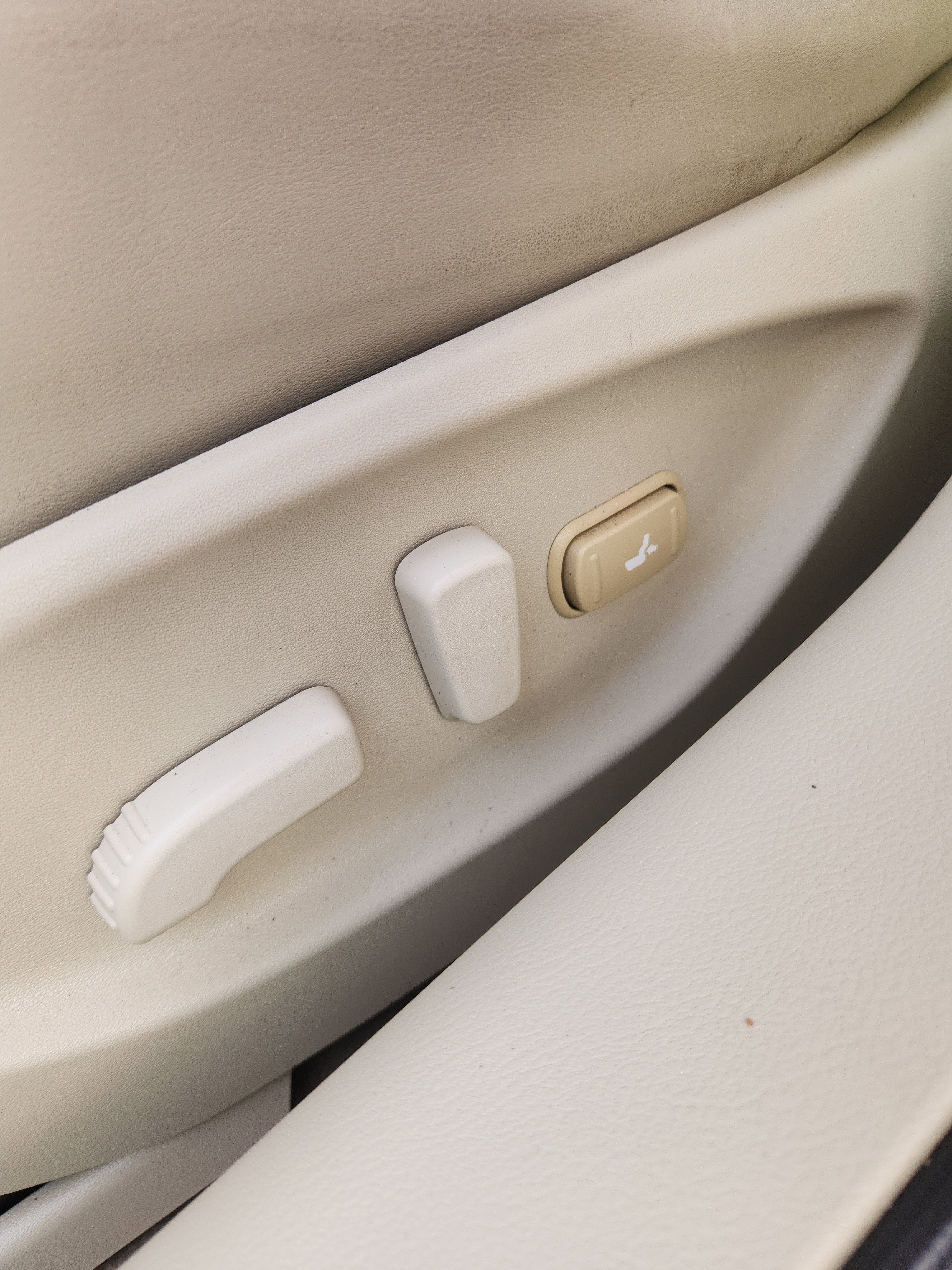 2014 INFINITI Q50 Hybrid Premium