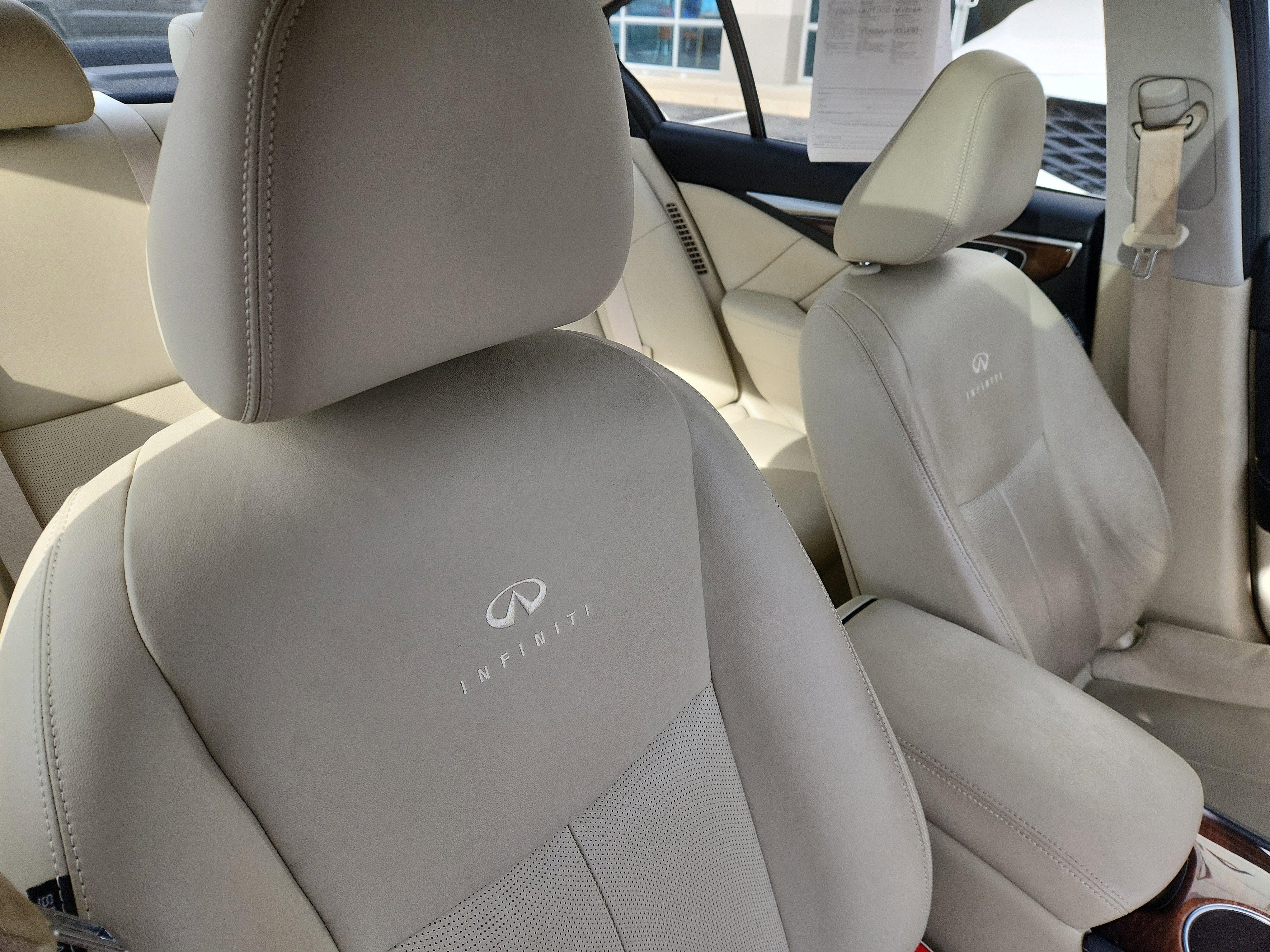 2014 INFINITI Q50 Hybrid Premium