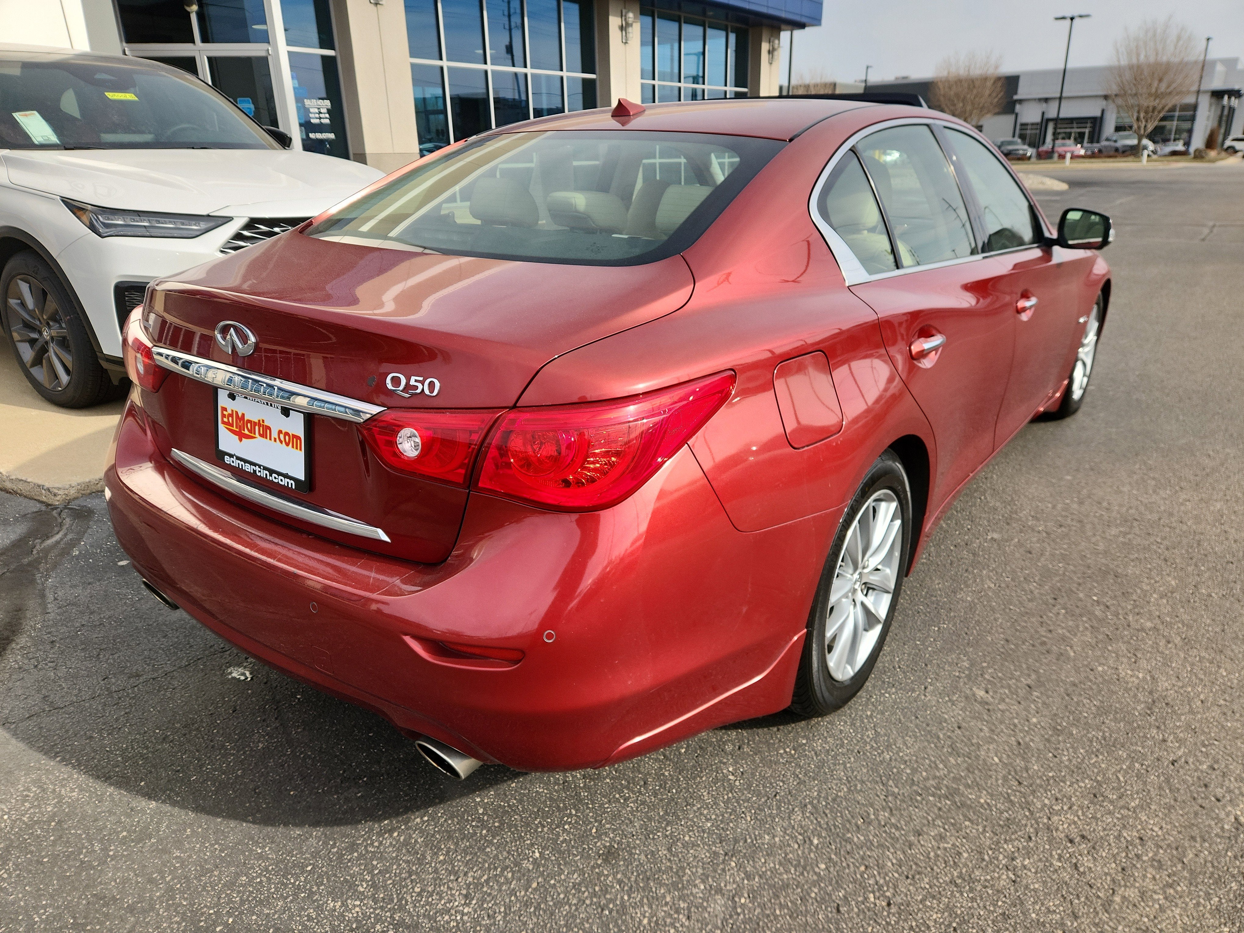 2014 INFINITI Q50 Hybrid Premium